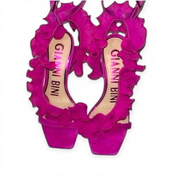 Gianni Bini Women’s Pink Ruffle High Heel Sandals Size 7.5M Leather Sole - Picture 5 of 9